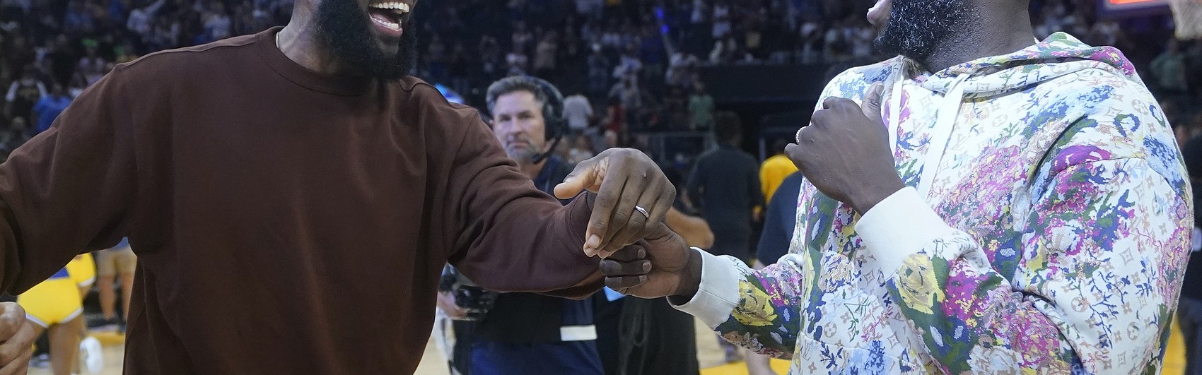 杏彩体育官网-湖人or快船？名记：若勇士不续约追梦 追梦将考虑加盟洛杉矶球队